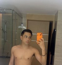 Bi Xxl 🇻🇳 - Male escort in Kuala Lumpur