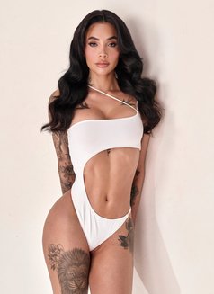 Bia - escort in Dubai Photo 17 of 28