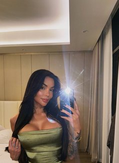 Bia - escort in Dubai Photo 27 of 28