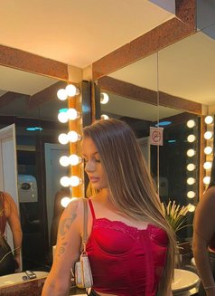 BIANCA - masseuse in Lisbon Photo 2 of 4