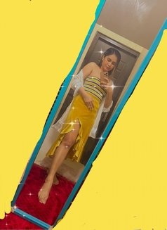 Bianca - escort in Dubai Photo 1 of 13