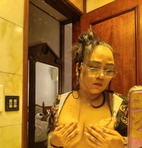 Bianca - escort in Hong Kong