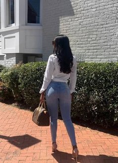 BIANCA FROM RWANDA NEW ARRIVAL IN DHAKA - escort in Dhaka Photo 7 of 7