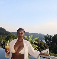 Bianca - escort in Bali