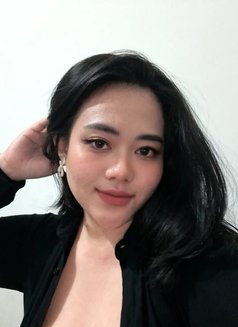 Bianca Hyper Curvy - puta in Bali Photo 1 of 5