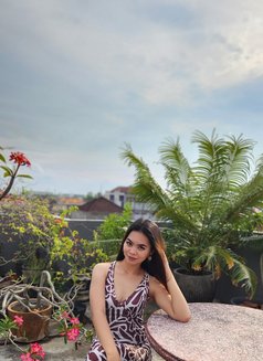 Bianca - escort in Bali Photo 5 of 8