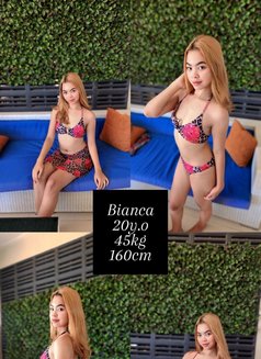 Bianca - escort in Bali Photo 9 of 13