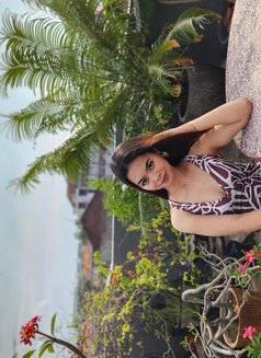 Bianca - escort in Bali Photo 4 of 8