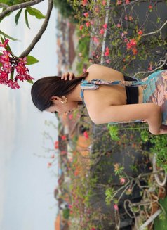 Bianca - escort in Bali Photo 5 of 8