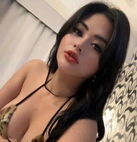 Bianca - puta in Mumbai