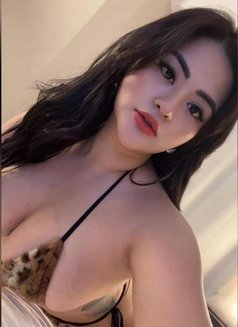 Bianca - escort in Dubai Photo 3 of 5