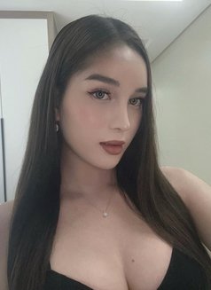 Bianca new girl in town - escort in Manila Photo 2 of 21