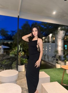 Bianca - premium GFE - escort in Bali Photo 8 of 10