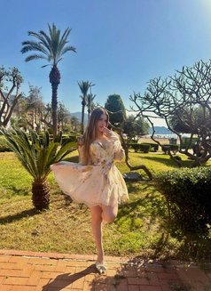 Bianca - puta in Dubai Photo 1 of 14