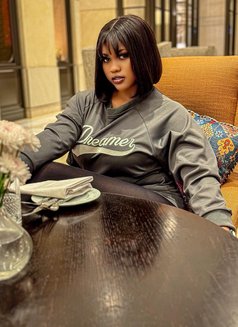 Bianca - puta in Pune Photo 3 of 3