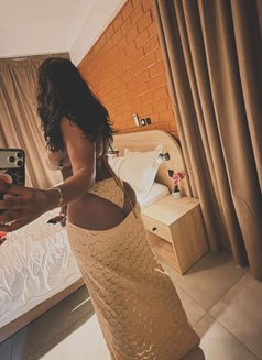 Bianca - escort in Bali Photo 5 of 9
