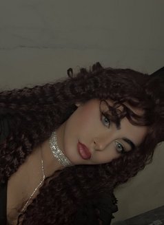 Biba - Transsexual escort in Beirut Photo 1 of 2