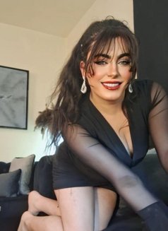 Biba - Transsexual escort in Beirut Photo 2 of 2