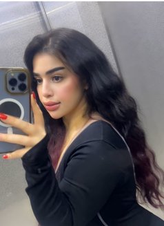 Biba - puta in Dubai Photo 1 of 7