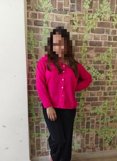 Bibha Das - puta in Bangalore Photo 9 of 9