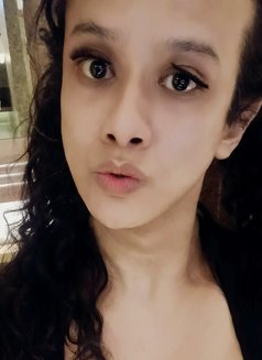 Bibi - Intérprete transexual de adultos in New Delhi Photo 12 of 12