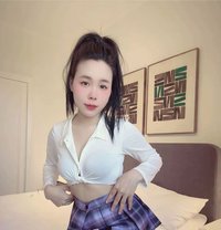 Bibi new Comer in downtown - escort in Dubai Photo 5 of 11