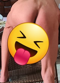 Bibo - Acompañantes masculino in Cairo Photo 3 of 4