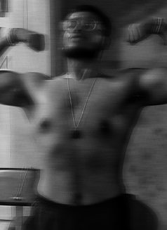 Bicky - Male escort in Kolkata Photo 1 of 6