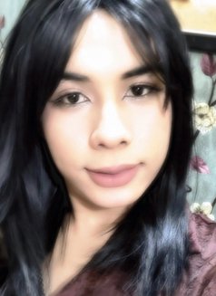 Bie - Transsexual escort in Bangalore Photo 12 of 20