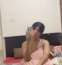 Alina - Transsexual escort in Bangalore