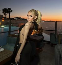 Bienabel - Transsexual escort in Riyadh Photo 1 of 14