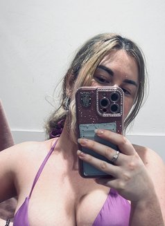 Big ass and boobs - puta in Abu Dhabi Photo 6 of 10