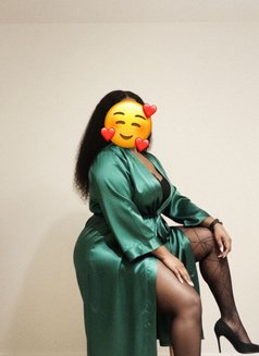 Big Ass Emily - escort in Dubai Photo 7 of 8