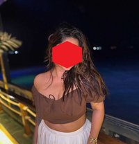 Big Ass Indian Bhabhi - puta in Ajmān