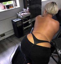 Stunning BBW Simone - puta in London