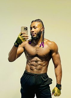 Big Big Long Black - Male escort in Al Manama Photo 15 of 17