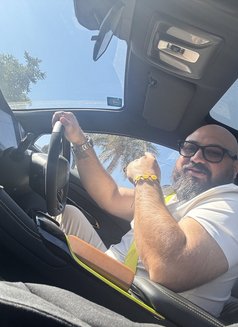 Big bold - Acompañantes masculino in Dubai Photo 11 of 11