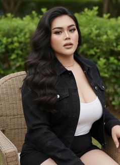 BIG boob khole in mabilah - Acompañantes transexual in Muscat Photo 3 of 5