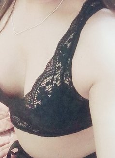Big boobs 36d" video call only - puta in Kolkata Photo 4 of 5
