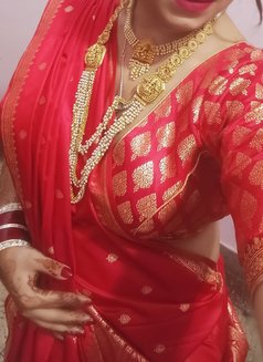 Big boobs 36d" video call only - puta in Kolkata Photo 5 of 5