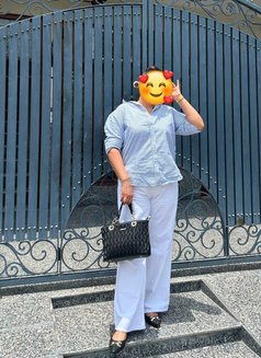 MATURE HOUSE WIFE ANAL QUEEN - escort in New Delhi Photo 10 of 25