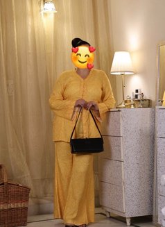 MATURE HOUSE WIFE ANAL QUEEN - escort in New Delhi Photo 12 of 25