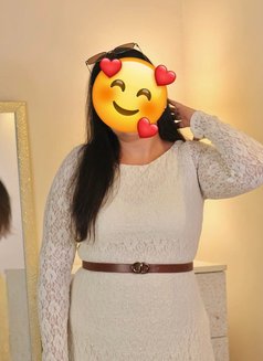 MATURE HOUSE WIFE ANAL QUEEN - escort in New Delhi Photo 23 of 25