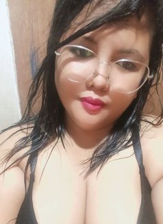 Big boobs and creamy - escort in Manila Photo 9 of 9