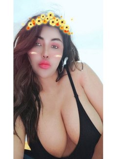 Big boobs , big ass plus size girl - puta in Doha Photo 11 of 11