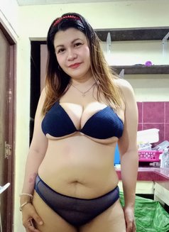 Big Boobs Big Butt Sexy Flawless Milf - puta in Manila Photo 28 of 30