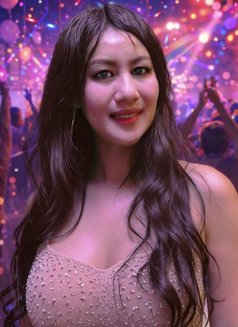 Big boobs & Butt. Indipendent - puta in Kuala Lumpur Photo 3 of 5