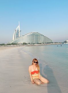 Big BOOBS in Doha - puta in Doha Photo 9 of 10