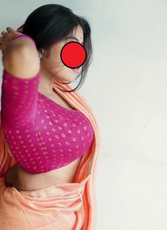 South Indian Bhabhi Hotel Serv. - escort in Ajmān Photo 2 of 4