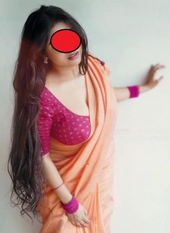 South Indian Bhabhi Hotel Serv. - escort in Ajmān Photo 4 of 4